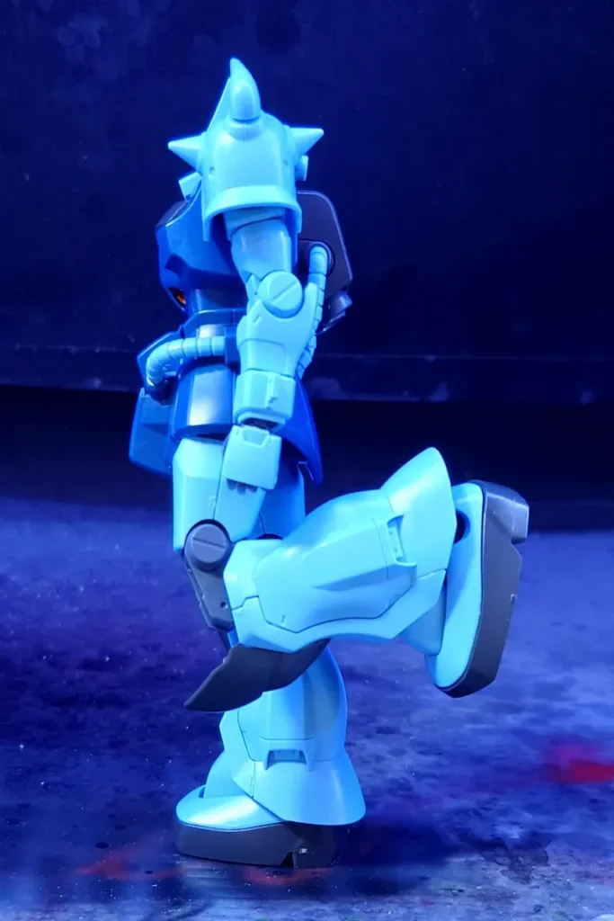脚の可動